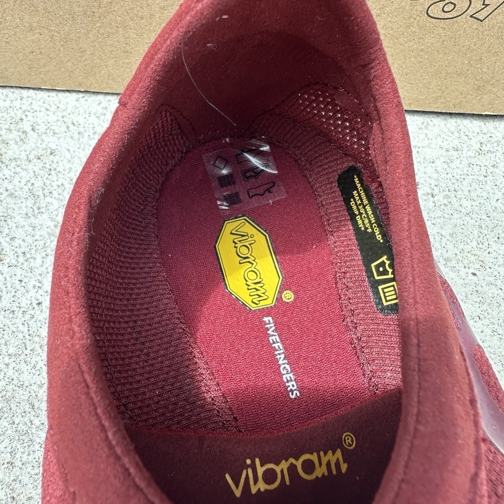 Vibram FiveFingers Women's US 9-9.5 EU 41 KSO EVO 19W0702 Burgundy NEW - Picture 4 of 6